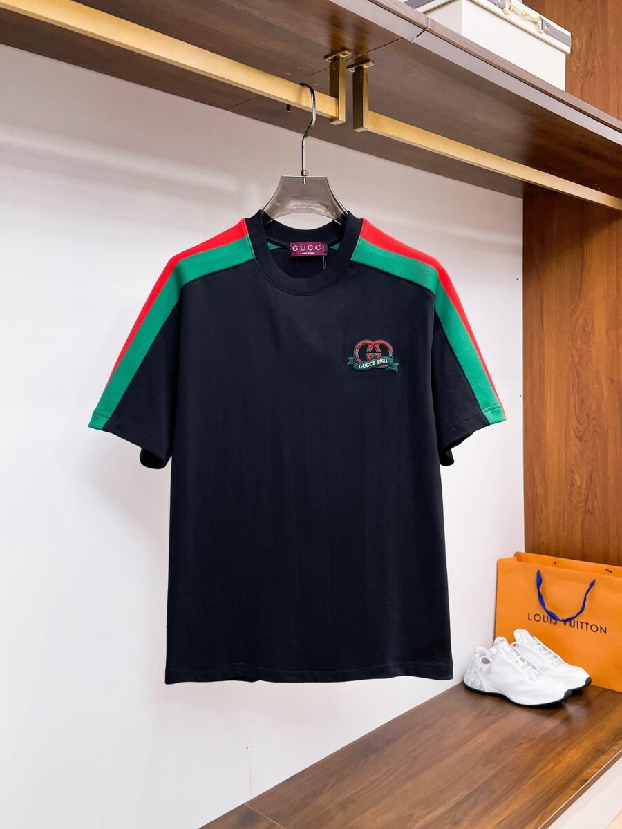 Gucci ~ Official counter synchronous update ~ The NEW high-style short-sleeved T-shirt 🔥🔥 Heavy launch thickened 300g high density/小玲 - Image 2