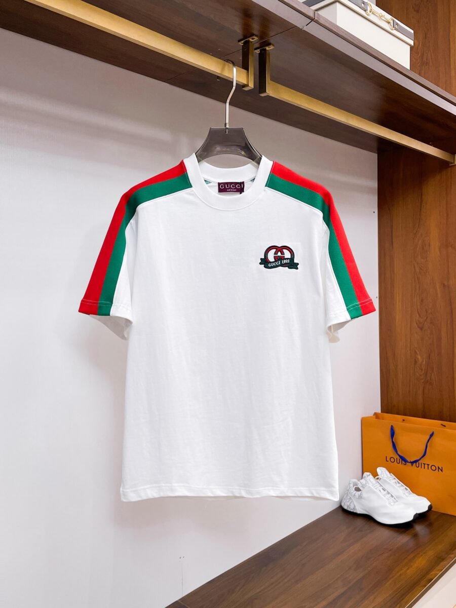 Gucci ~ Official counter synchronous update ~ The NEW high-style short-sleeved T-shirt 🔥🔥 Heavy launch thickened 300g high density/小玲 - Image 3