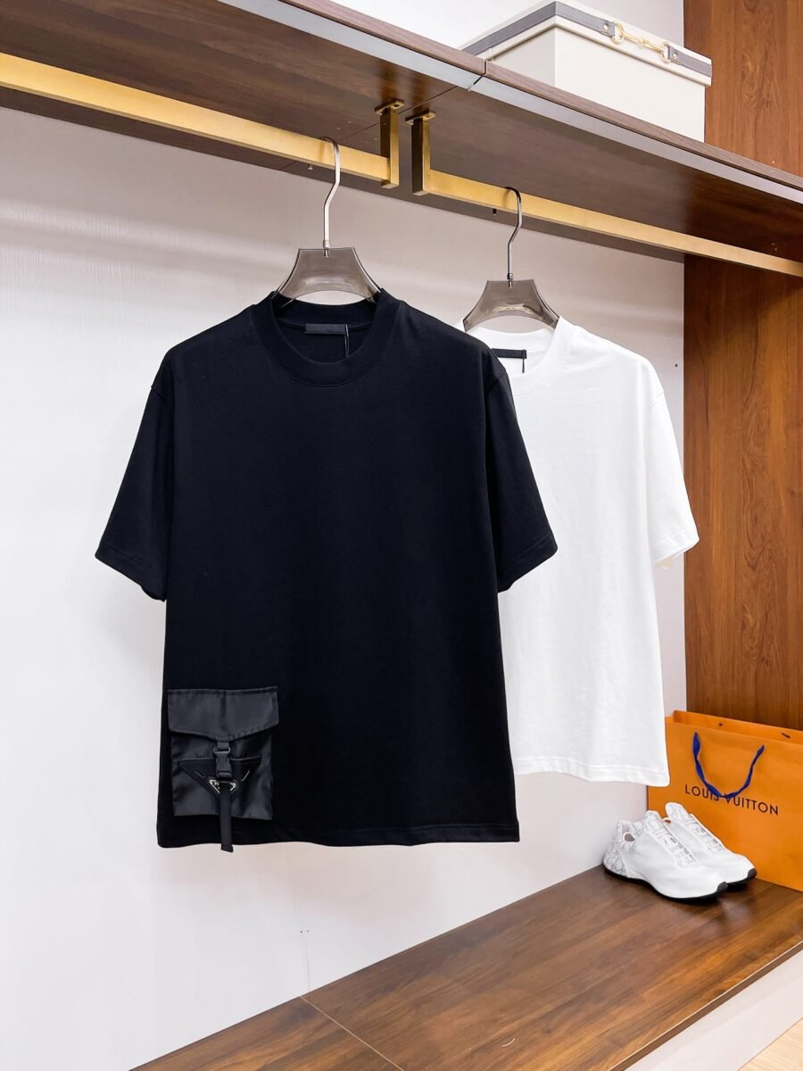 Prada ~ Official counter synchronous update ~ The NEW high-style short-sleeved T-shirt 🔥🔥 Heavy launch thickened 300g high density/小玲 - Image 2