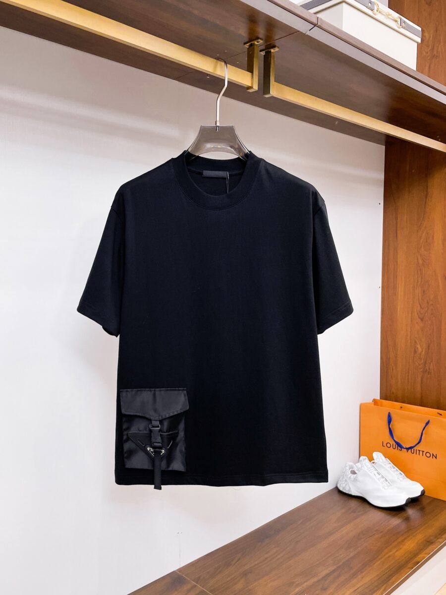 Prada ~ Official counter synchronous update ~ The NEW high-style short-sleeved T-shirt 🔥🔥 Heavy launch thickened 300g high density/小玲 - Image 3