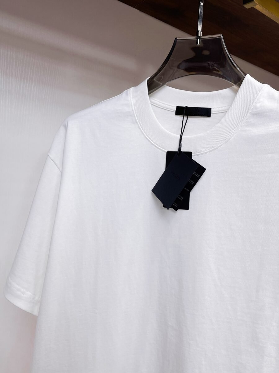 Prada ~ Official counter synchronous update ~ The NEW high-style short-sleeved T-shirt 🔥🔥 Heavy launch thickened 300g high density/小玲 - Image 5