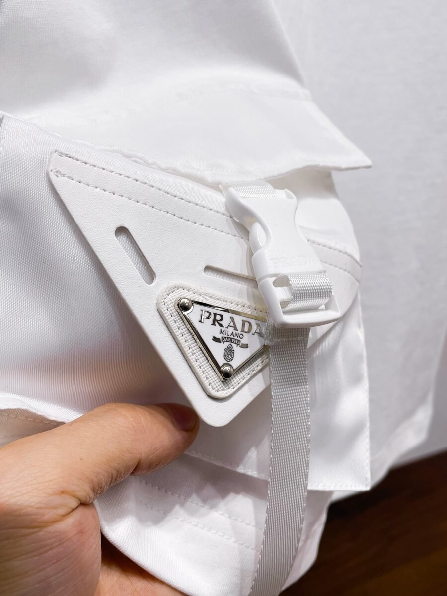 Prada ~ Official counter synchronous update ~ The NEW high-style short-sleeved T-shirt 🔥🔥 Heavy launch thickened 300g high density/小玲 - Image 7