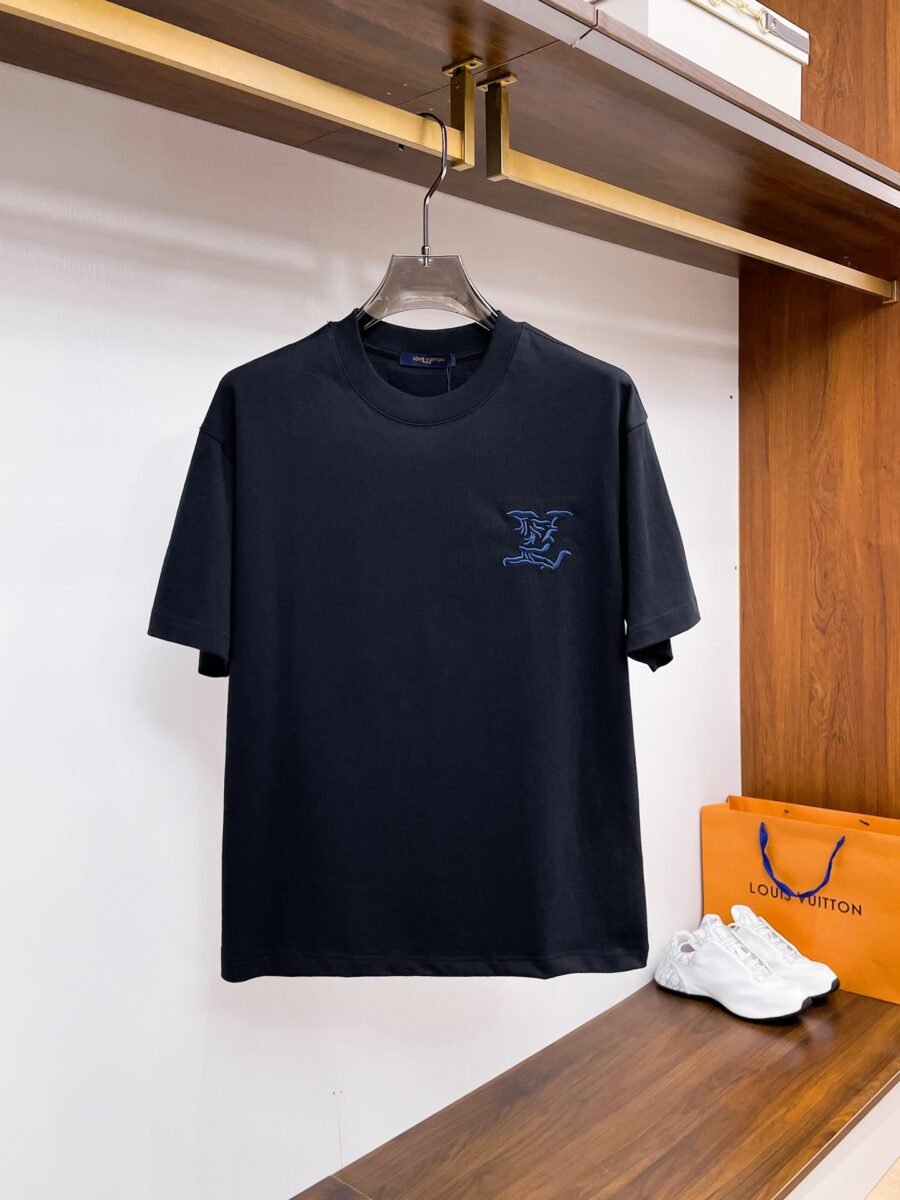 Louis Vuitton ~ Official counter synchronous update ~ The NEW high-style short-sleeved T-shirt 🔥🔥 Heavy launch thickened 300g high density/小玲 - Image 3