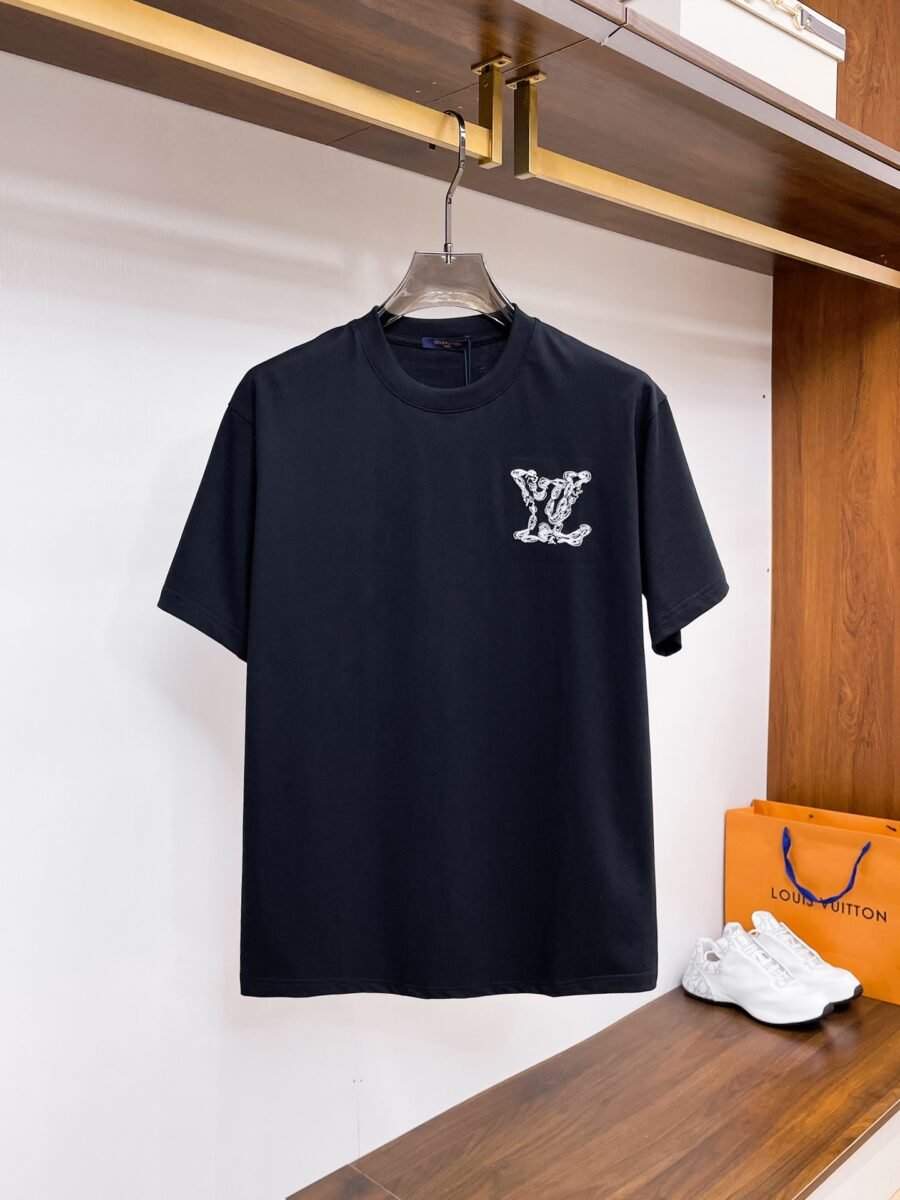 Louis Vuitton ~ Official counter synchronous update ~ The NEW high-style short-sleeved T-shirt 🔥🔥 Heavy launch thickened 300g high density/小玲 - Image 3