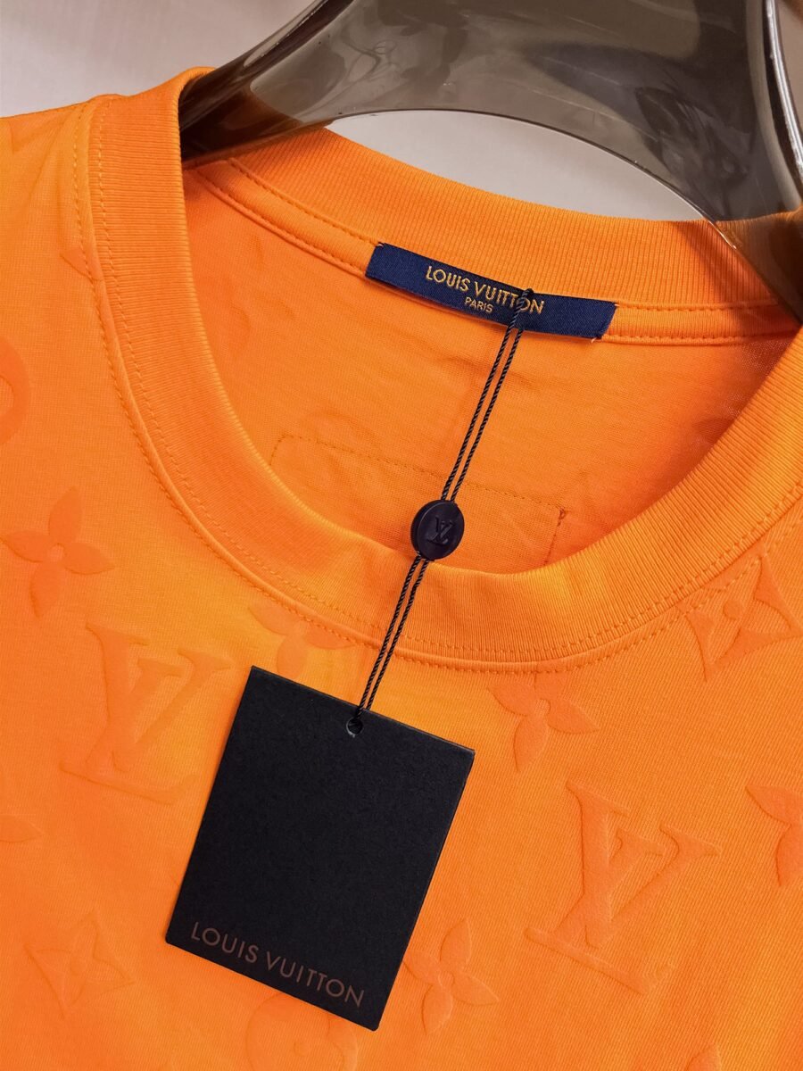Louis Vuitton ~ Official counter synchronous update ~ The NEW high-style short-sleeved T-shirt 🔥🔥 Heavy launch thickened 300g high density/小玲 - Image 9