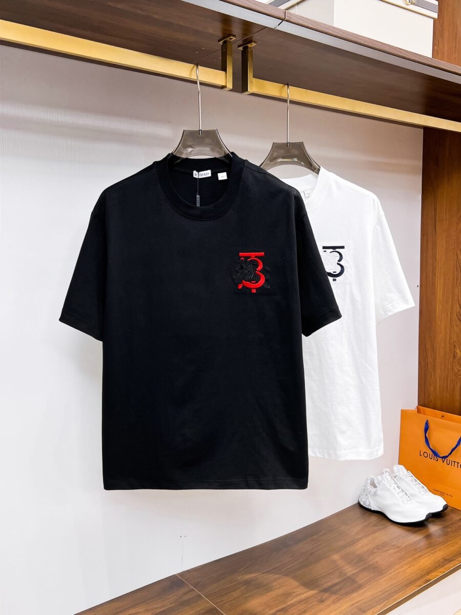 Burberry ~ Official counter synchronous update ~ The NEW high-style short-sleeved T-shirt 🔥🔥 Heavy launch thickened 300g high density/小玲
