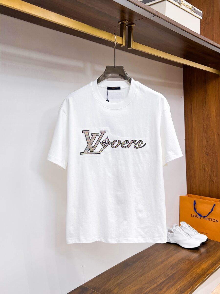 Louis Vuitton ~ Official counter synchronous update ~ The NEW high-style short-sleeved T-shirt 🔥🔥 Heavy launch thickened 300g high density/小玲 - Image 4