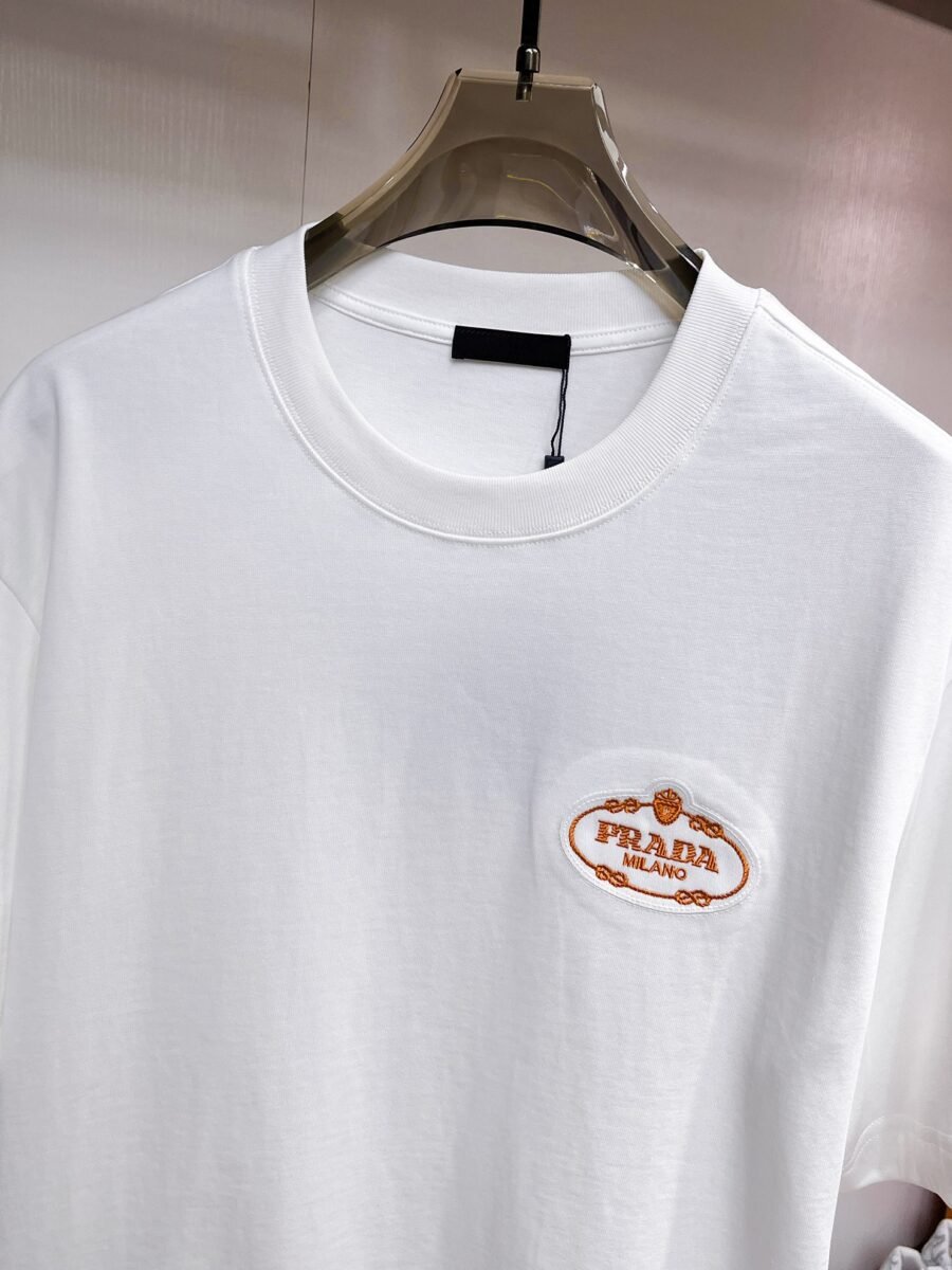 Prada ~ Official counter synchronous update ~ The NEW high-style short-sleeved T-shirt 🔥🔥 Heavy launch thickened 300g high density/小玲 - Image 5