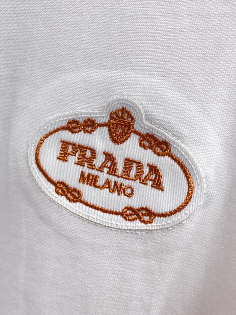 Prada ~ Official counter synchronous update ~ The NEW high-style short-sleeved T-shirt 🔥🔥 Heavy launch thickened 300g high density/小玲 - Image 6
