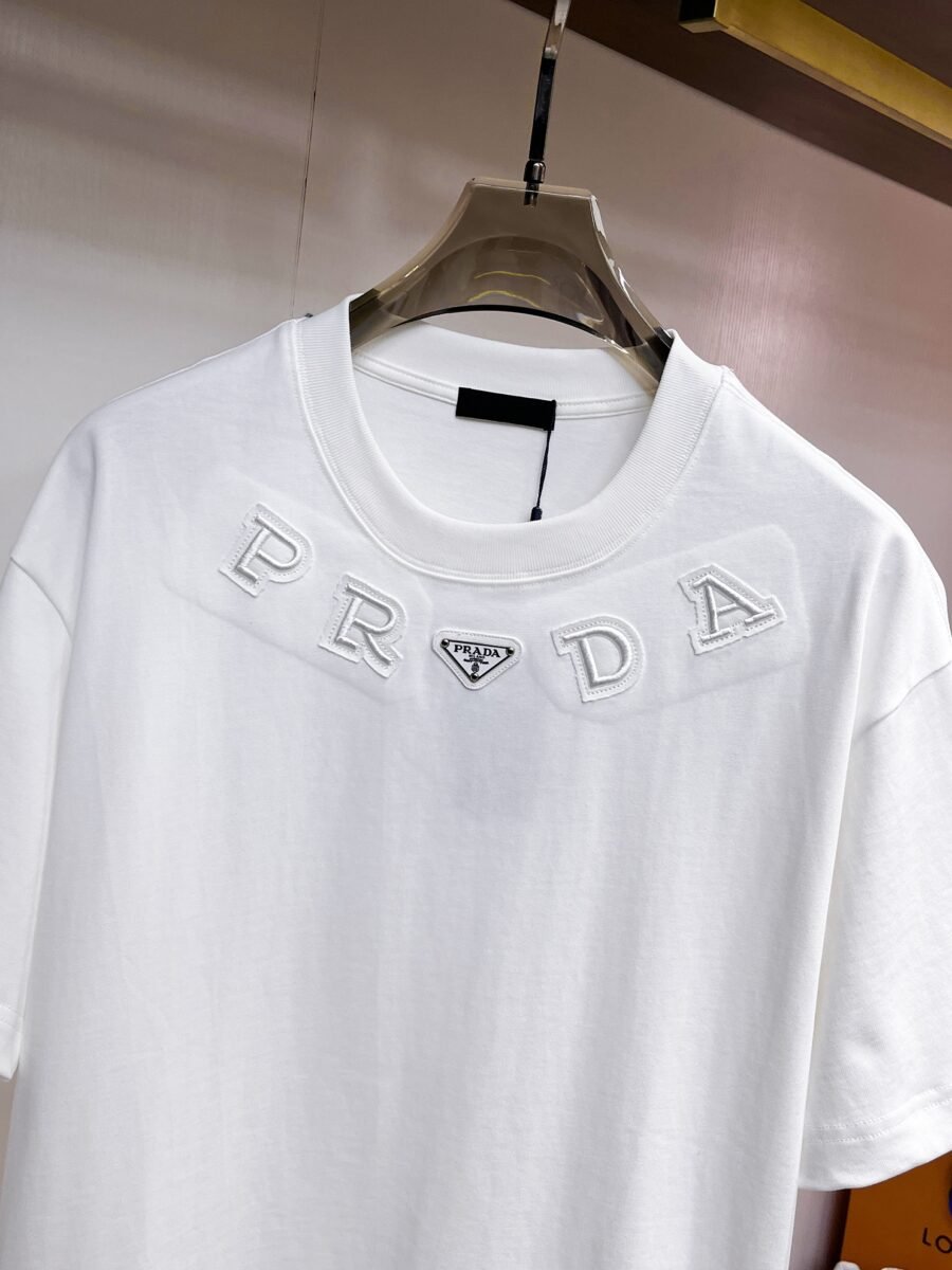 Prada ~ Official counter synchronous update ~ The NEW high-style short-sleeved T-shirt 🔥🔥 Heavy launch thickened 300g high density/小玲 - Image 5