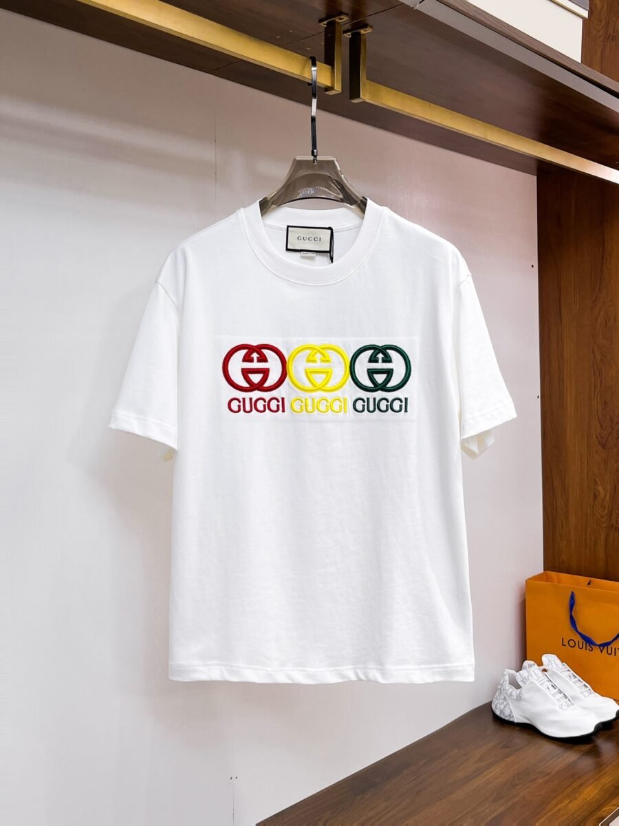 Gucci ~ Official counter synchronous update ~ The NEW high-style short-sleeved T-shirt 🔥🔥 Heavy launch thickened 300g high density/小玲 - Image 4