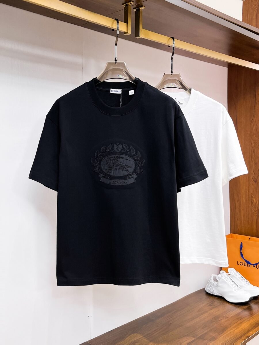 Burberry ~ Official counter synchronous update ~ The NEW high-style short-sleeved T-shirt 🔥🔥 Heavy launch thickened 300g high density/小玲