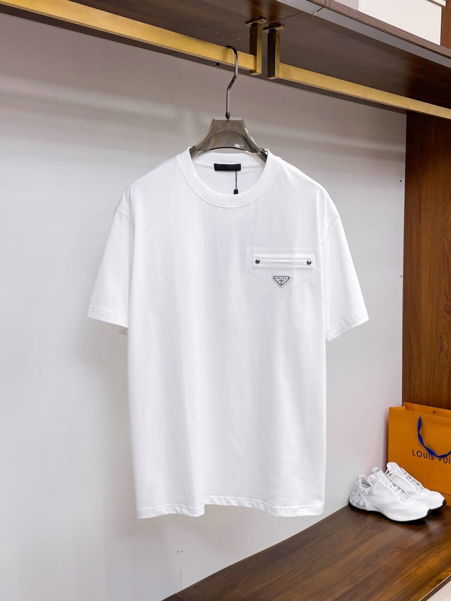 Prada ~ Official counter synchronous update ~ The NEW high-style short-sleeved T-shirt 🔥🔥 Heavy launch thickened 280g high density/小玲 - Image 4