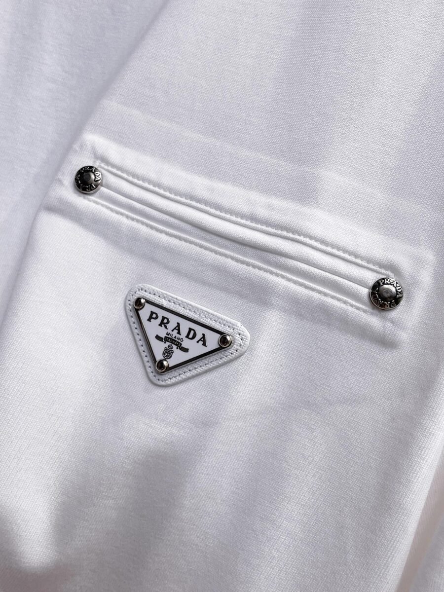 Prada ~ Official counter synchronous update ~ The NEW high-style short-sleeved T-shirt 🔥🔥 Heavy launch thickened 280g high density/小玲 - Image 8