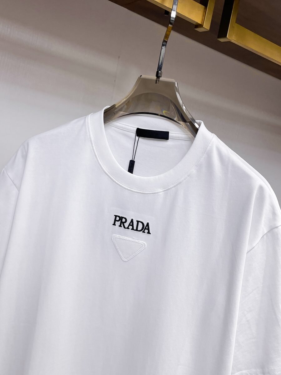 Prada ~ Official counter synchronous update ~ The NEW high-style short-sleeved T-shirt 🔥🔥 Heavy launch thickened 280g high density/小玲 - Image 6