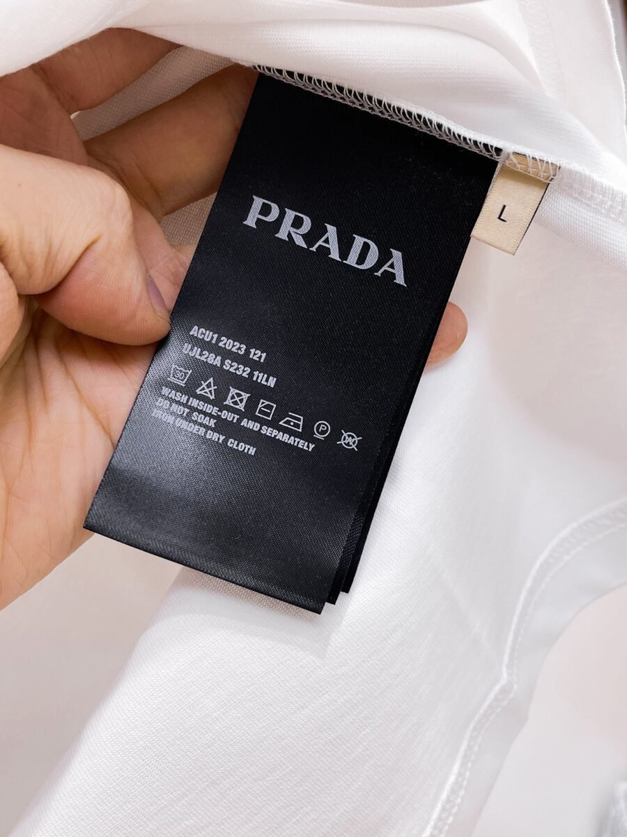Prada ~ Official counter synchronous update ~ The NEW high-style short-sleeved T-shirt 🔥🔥 Heavy launch thickened 280g high density/小玲 - Image 10