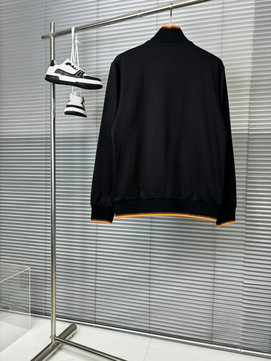 Hermes 2025SS Autumn/Winter New product! Men's classic embroidered logo Elements Athleisure Hooded Cardigan coat + drawstring sweatpants set!/带 - Image 4