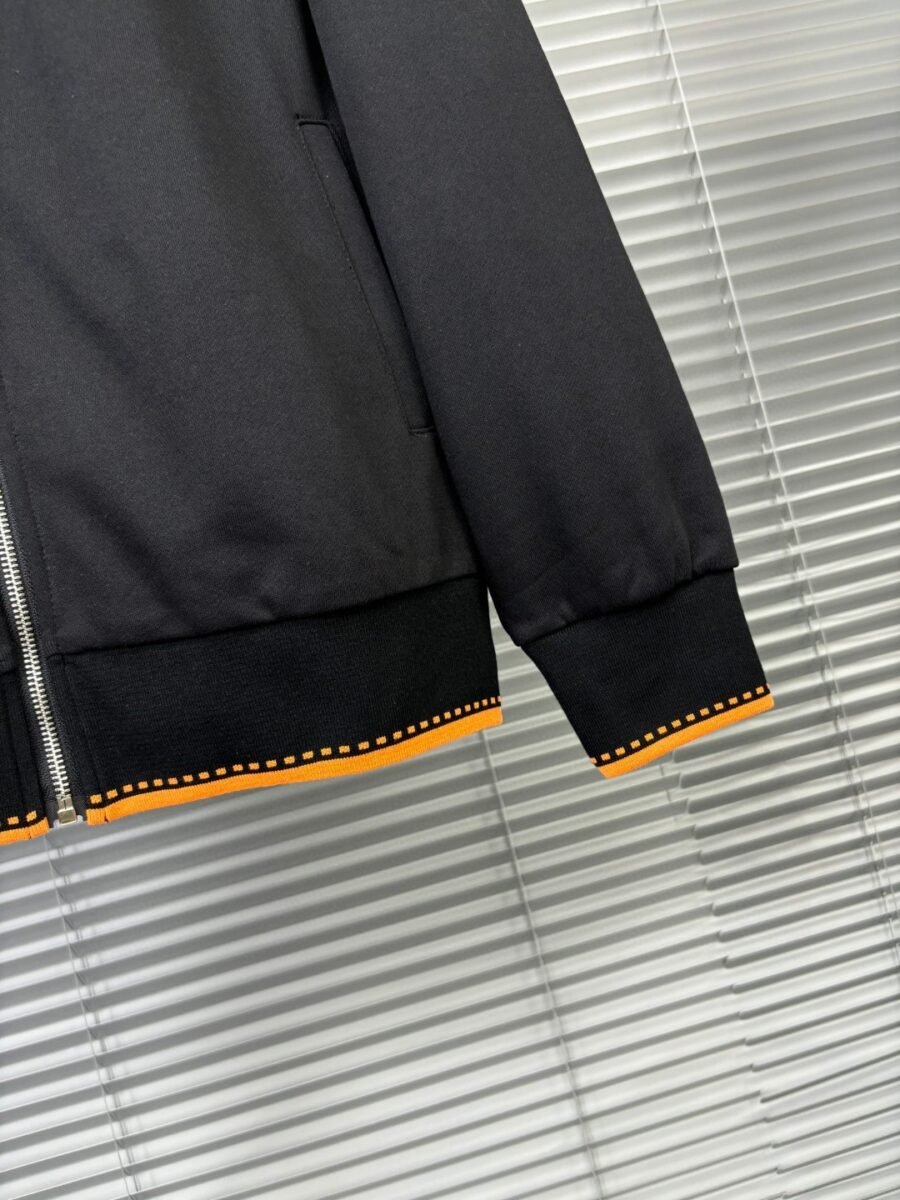 Hermes 2025SS Autumn/Winter New product! Men's classic embroidered logo Elements Athleisure Hooded Cardigan coat + drawstring sweatpants set!/带 - Image 7