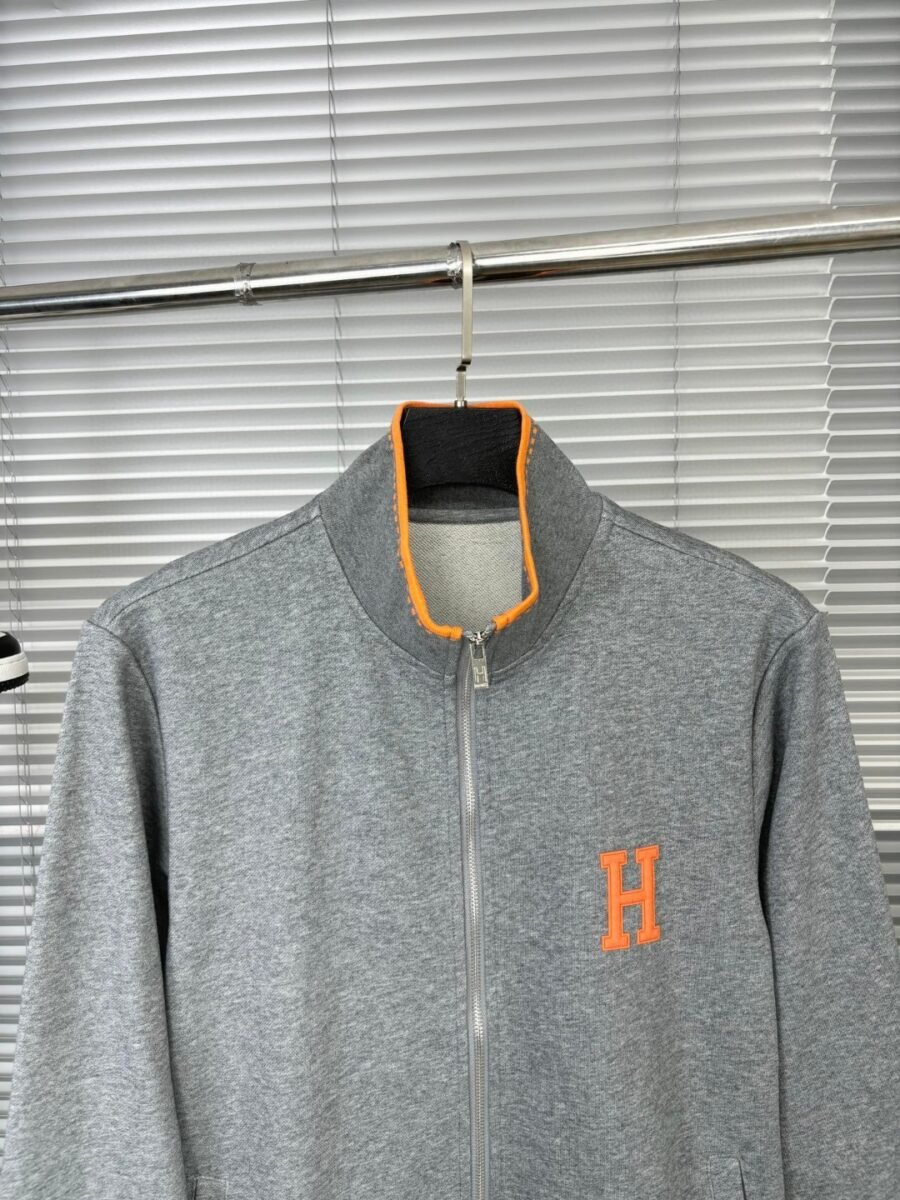 Hermes 2025SS Autumn/Winter New product! Men's classic embroidered logo Elements Athleisure Hooded Cardigan coat + drawstring sweatpants set!/带 - Image 14