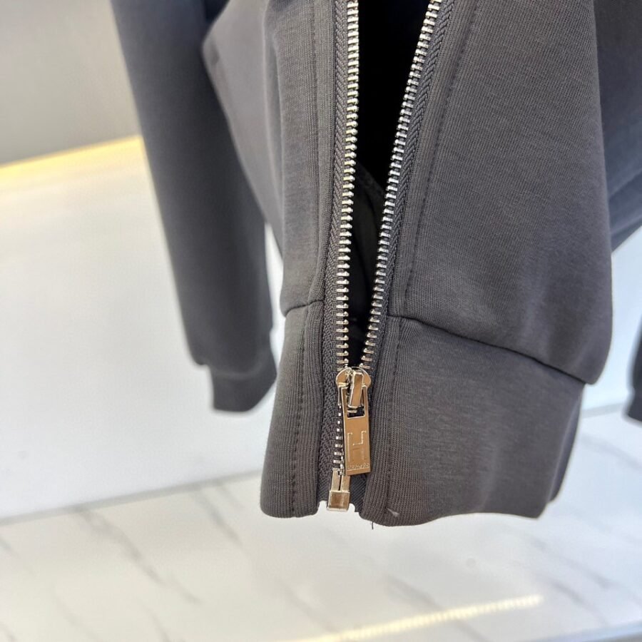 Hermes 2025SS Autumn/Winter New product! Men's classic embroidered logo Elements Athleisure Hooded Cardigan coat + drawstring sweatpants set!/带 - Image 6