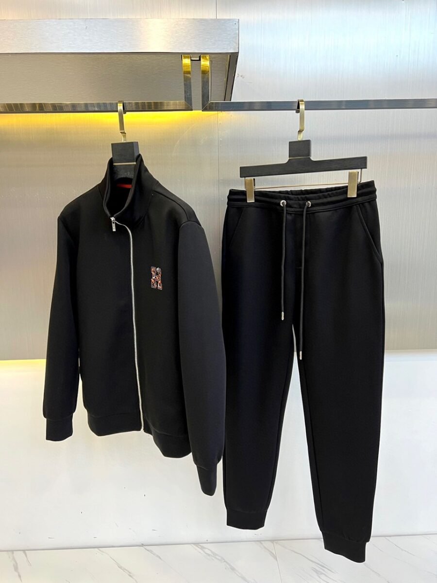 Hermes 2025SS Autumn/Winter New product! Men's classic embroidered logo Elements Athleisure Hooded Cardigan coat + drawstring sweatpants set!/带 - Image 10